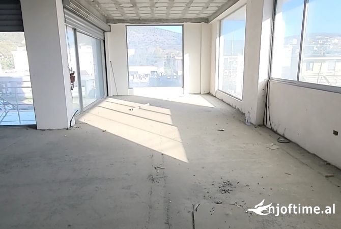 Shitet Njesi Komerciale Biznesi per Hoteleri / AirBNB