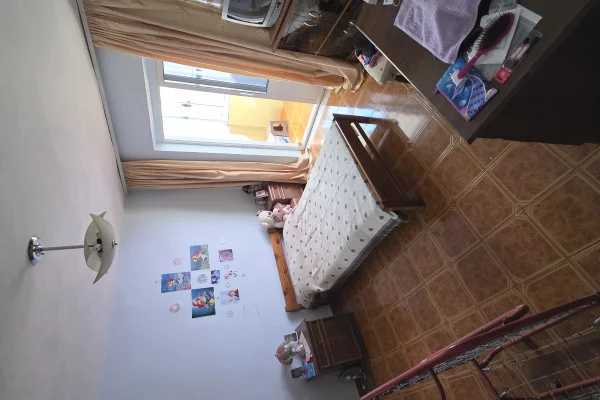 Shtepi ne shitje Apartament ne Lushnje, 2+1, Mobilimi E mobiluar, Pagesa 4,900,000  Leke.