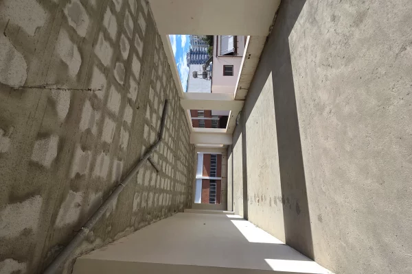 Ambient biznesi ne shitje 1+1 ne Lushnje - 34,500,000 Leke