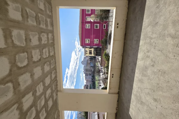 Ambient biznesi ne shitje 1+1 ne Lushnje - 34,500,000 Leke