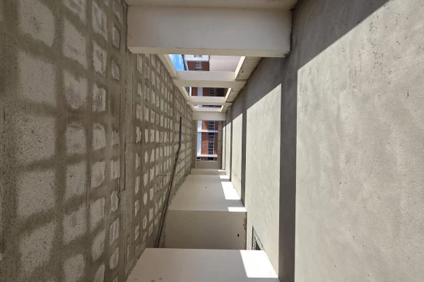 SHITET NJESI KOMERCIALE MUNDESI KTHIMI NE APARTAMENTE  DHOMA QIRA QENDER QYTETI LUSHNJE