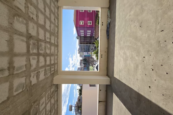 SHITET NJESI KOMERCIALE MUNDESI KTHIMI NE APARTAMENTE  DHOMA QIRA QENDER QYTETI LUSHNJE