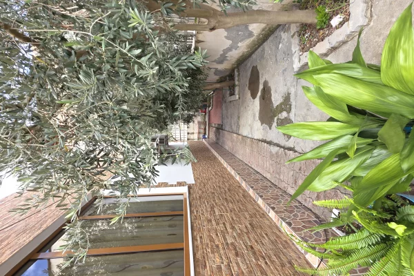 Shtepi ne shitje Vila Luksoze ne Lushnje, 2+1, Mobilimi E mobiluar, Pagesa 278,000  Euro.