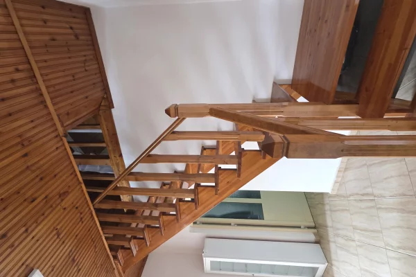 Shtepi ne shitje Vila Luksoze ne Lushnje, 2+1, Mobilimi E mobiluar, Pagesa 278,000  Euro.