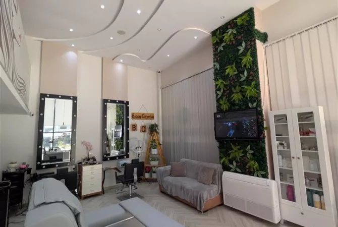 Ambient biznesi ne shitje 1+1 ne Tirane - 180,000 Euro