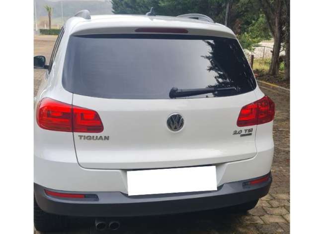 Car Rental in Gjirokastra - 60 Euro