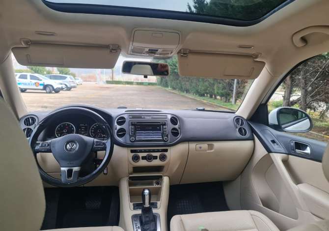 Car Rental in Gjirokastra - 60 Euro