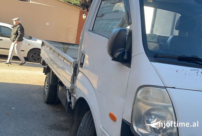 Auto in Vendita  a Tirana - 6,200 Euro