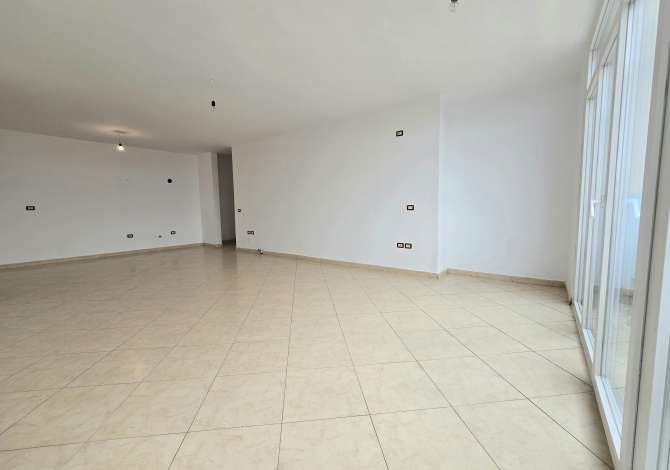 Shtepi ne shitje Apartament ne Tirane, 2+1, Mobilimi Bosh, pa mobiluar, Pagesa 155,500  Euro.