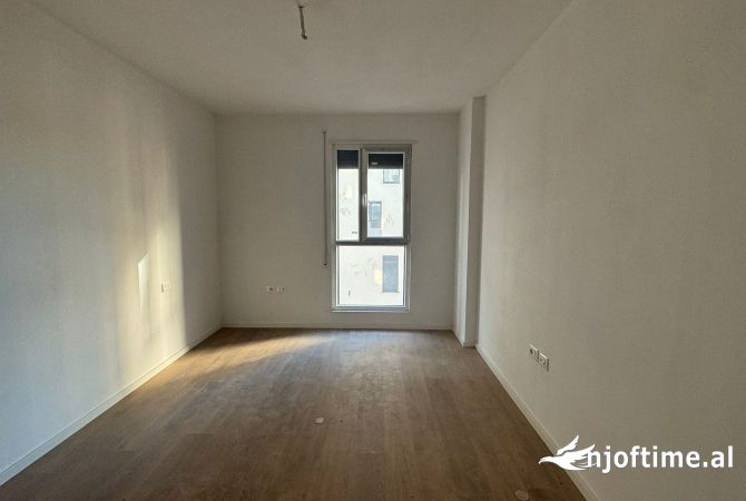 Shtepi ne shitje 2+1 ne Tirane - 175,000 Euro
