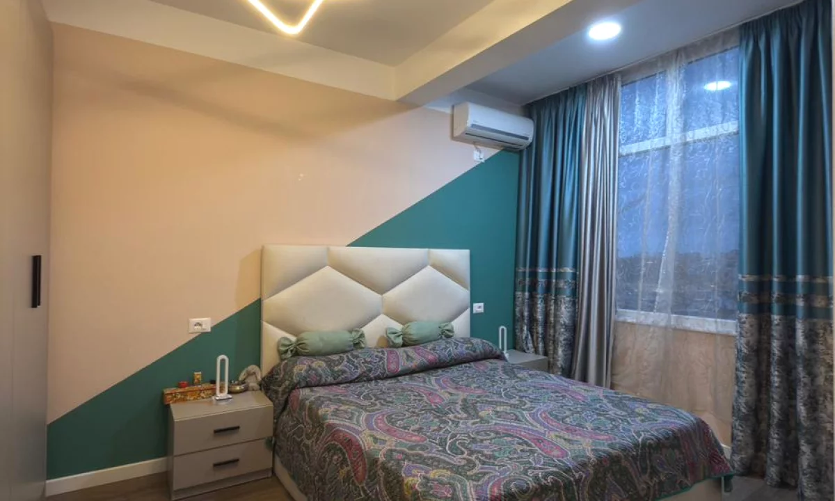 Shtepi ne shitje Apartament ne Tirane, 1+1, Mobilimi E mobiluar, Pagesa 139,000  Euro.