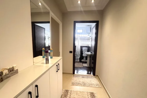 Shtepi me qera 2+1 ne Tirane - 550 Euro