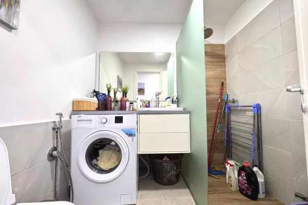 Shtepi ne shitje Vila Luksoze ne Tirane, 3+1, Mobilimi Pjeserisht e mobiluar, Pagesa 830,000  Euro.