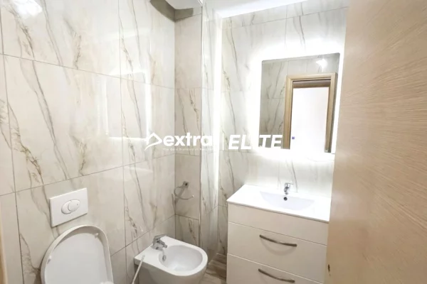 Shtepi me qera Apartament ne Tirane, 2+1, Mobilimi E mobiluar, Pagesa 720  Euro.