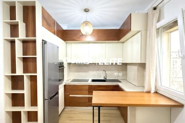 Shtepi me qera Apartament ne Tirane, 2+1, Mobilimi E mobiluar, Pagesa 720  Euro.