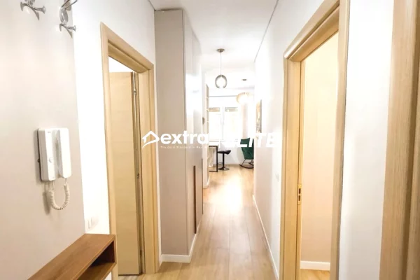 Shtepi me qera Apartament ne Tirane, 2+1, Mobilimi E mobiluar, Pagesa 720  Euro.