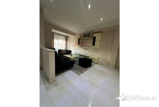 Shtepi ne shitje 2+1 ne Tirane - 110,000 Euro
