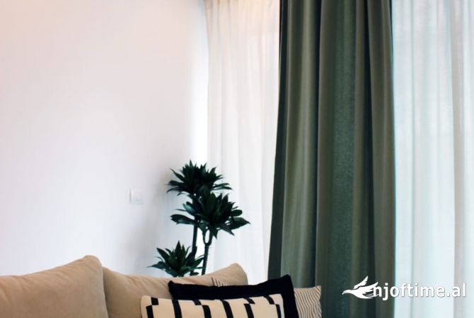 Shtepi me qera Apartament ne Tirane, 1+1, Mobilimi E mobiluar, Pagesa 650  Euro.