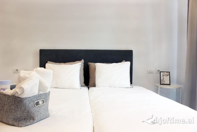 Shtepi me qera Apartament ne Tirane, 1+1, Mobilimi E mobiluar, Pagesa 650  Euro.