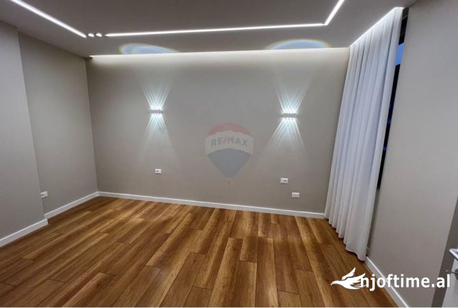 Shtepi ne shitje 1+1 ne Tirane - 135,000 Euro