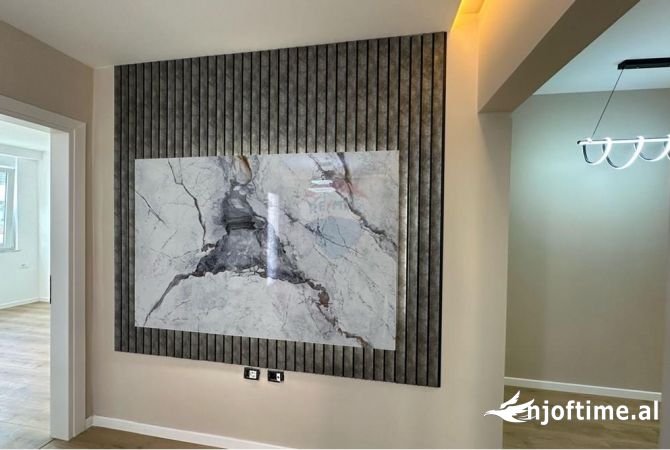 Shtepi ne shitje Apartament ne Tirane, 2+1, Mobilimi Bosh, pa mobiluar, Pagesa 195,000  Euro.