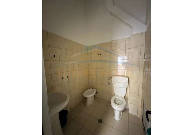 Qera, Ambient Biznesi, Prane Blue Star, Durres