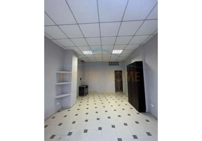 Ambient biznesi me qera 1+1 ne Durres - 175 Euro