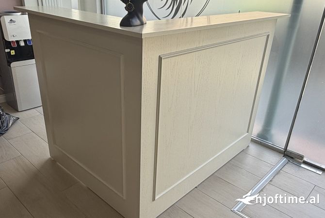 Pajisje biznesi ne shitje  ne Tirane - 300 Euro