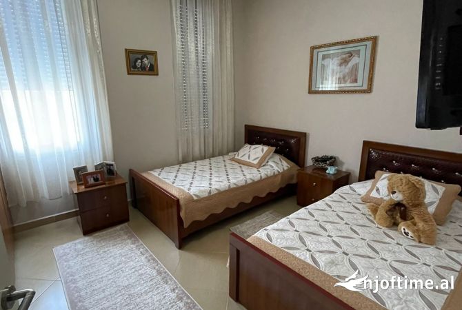 Shtepi me qera 3+1 ne Tirane - 500 Euro