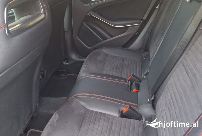 Makina ne shitje  ne Shkoder - 19,000 Euro