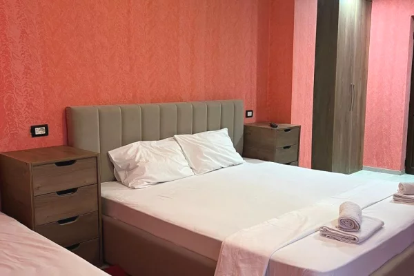 House for Rent 5+1 in Tirana - 1,500 Euro