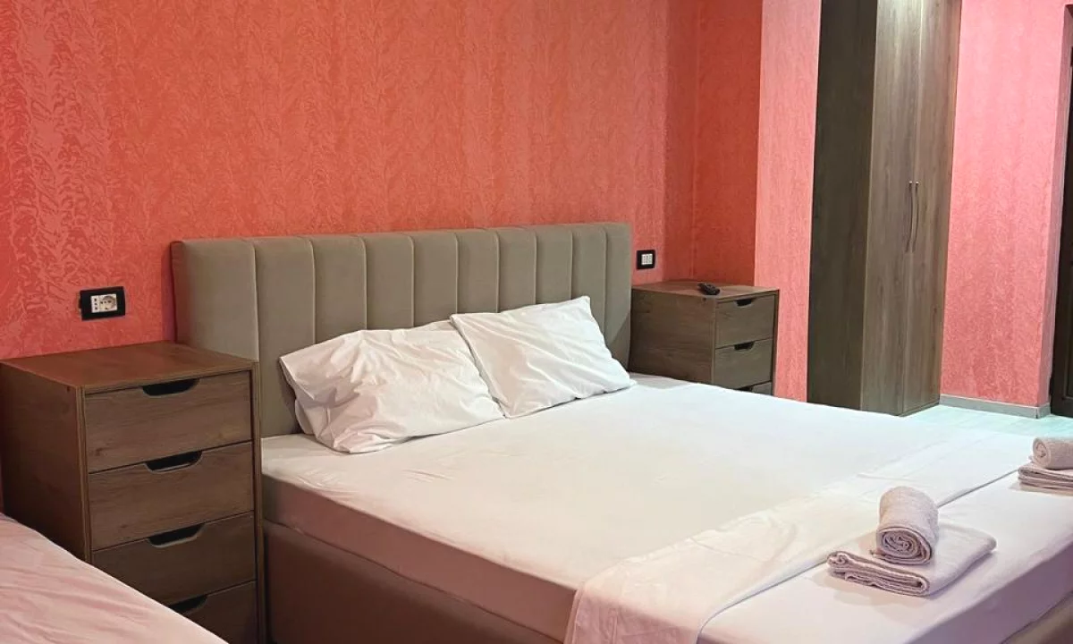 Apartment for rent in Tirana 5+1, Furnished