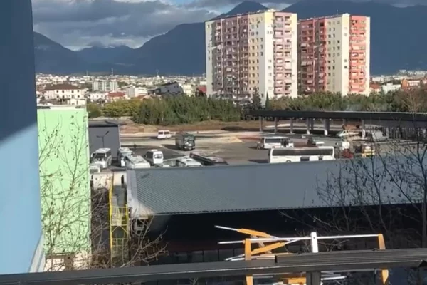 Apartment for rent in Tirana 2+1, Furnished