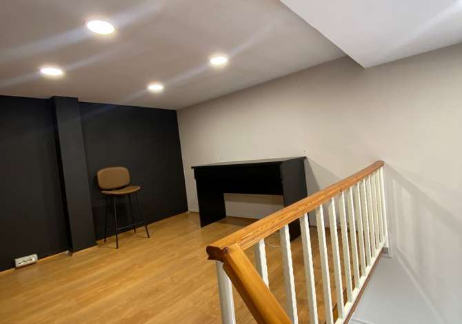 Ambient biznesi me qera 3+1 ne Tirane - 350 Euro