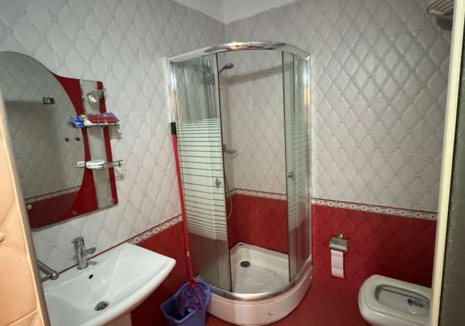 Shtepi me qera 2+1 ne Tirane - 500 Euro