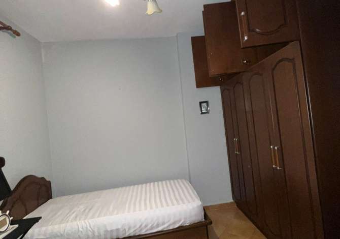 Shtepi me qera 3+1 ne Tirane - 750 Euro