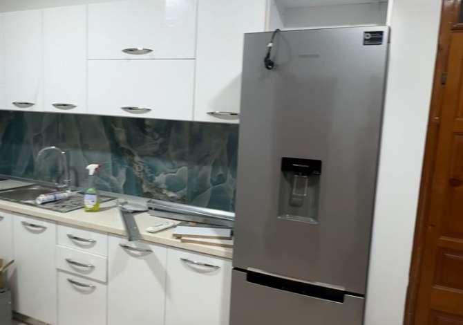 Shtepi me qera 2+1 ne Tirane - 300 Euro