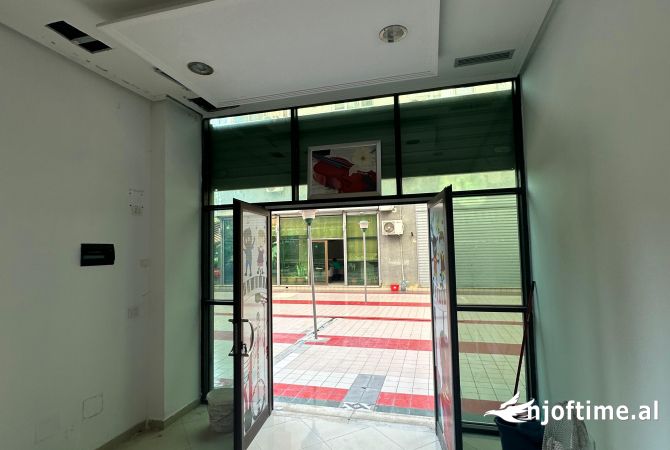 Ambient biznesi ne shitje 1+1 ne Tirane - 25,000 Euro