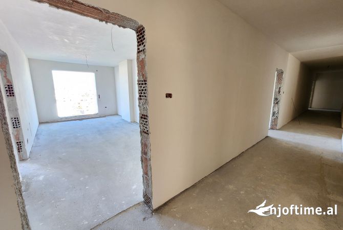 Shtepi ne shitje 1+1 ne Tirane - 76,000 Euro