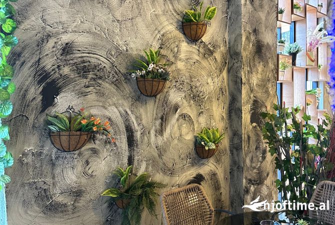 Ambient biznesi ne shitje 2+1 ne Tirane - 235,000 Euro