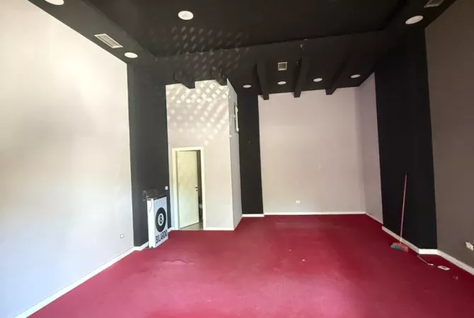 Ambient biznesi me qera 1+1 ne Tirane - 650 Euro