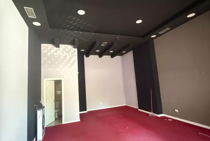 Jepet me qira ambjent biznesi ne Don Bosko