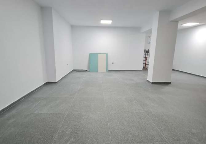 AMBJENT BIZNESI ME QIRA