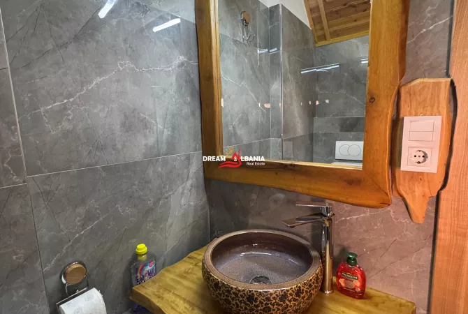 Shtepi me qera Garsoniere ne Tirane - 450 Euro