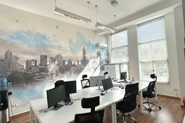 Business Property for Rent 3+1 in Tirana - 4,000 Euro