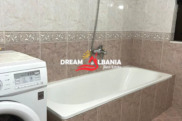 Shtepi me qera 2+1 ne Tirane - 550 Euro