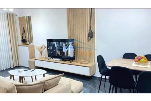 Casa in affitto 1+1 a Tirana - 400 Euro