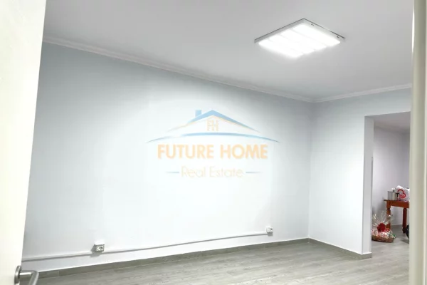 Business Property for Rent 3+1 in Tirana - 800 Euro