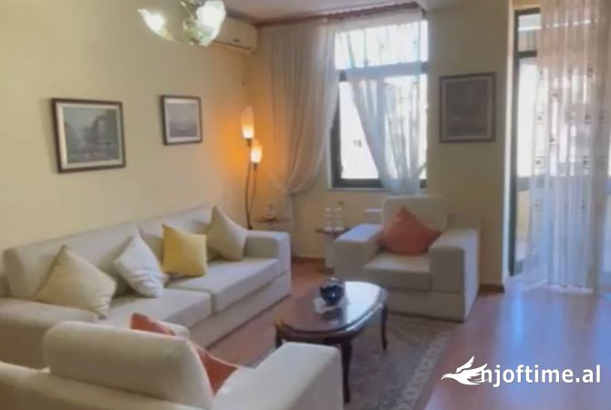 Shtepi me qera 1+1 ne Tirane - 500 Euro