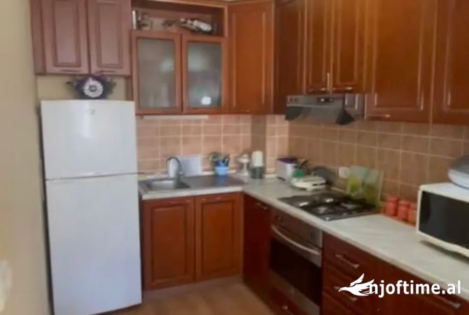 Shtepi me qera 1+1 ne Tirane - 500 Euro